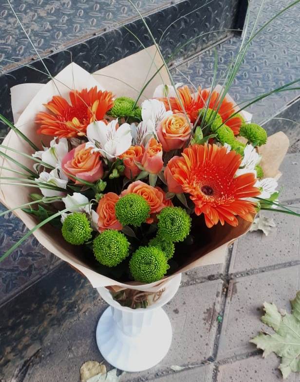 Букет цветов из: Герберы, Хризантемы, Альстромерии и Розы в Ртищево