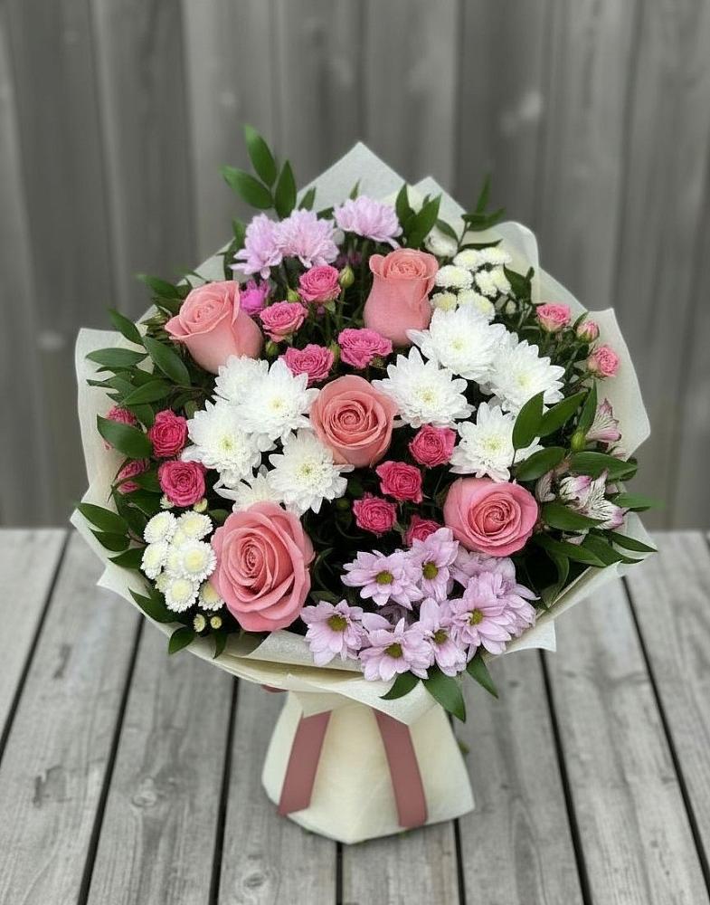 Букет цветов из: Альстромерии, Гвоздики, Розы и Хризантемы в Ртищево