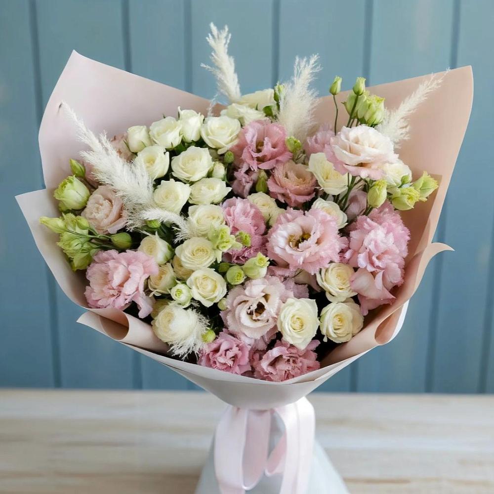 Букет цветов из: Альстромерии и Розы в Ртищево