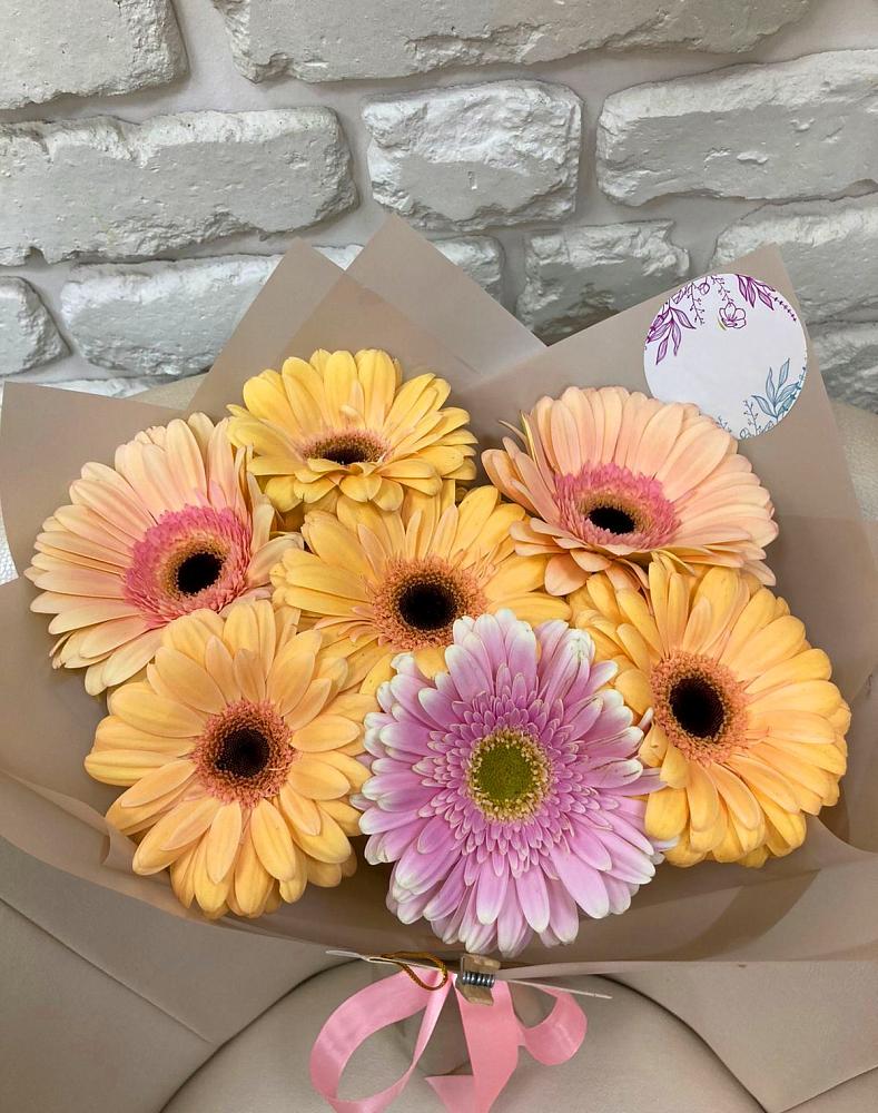 Букет цветов из: Герберы в Ртищево