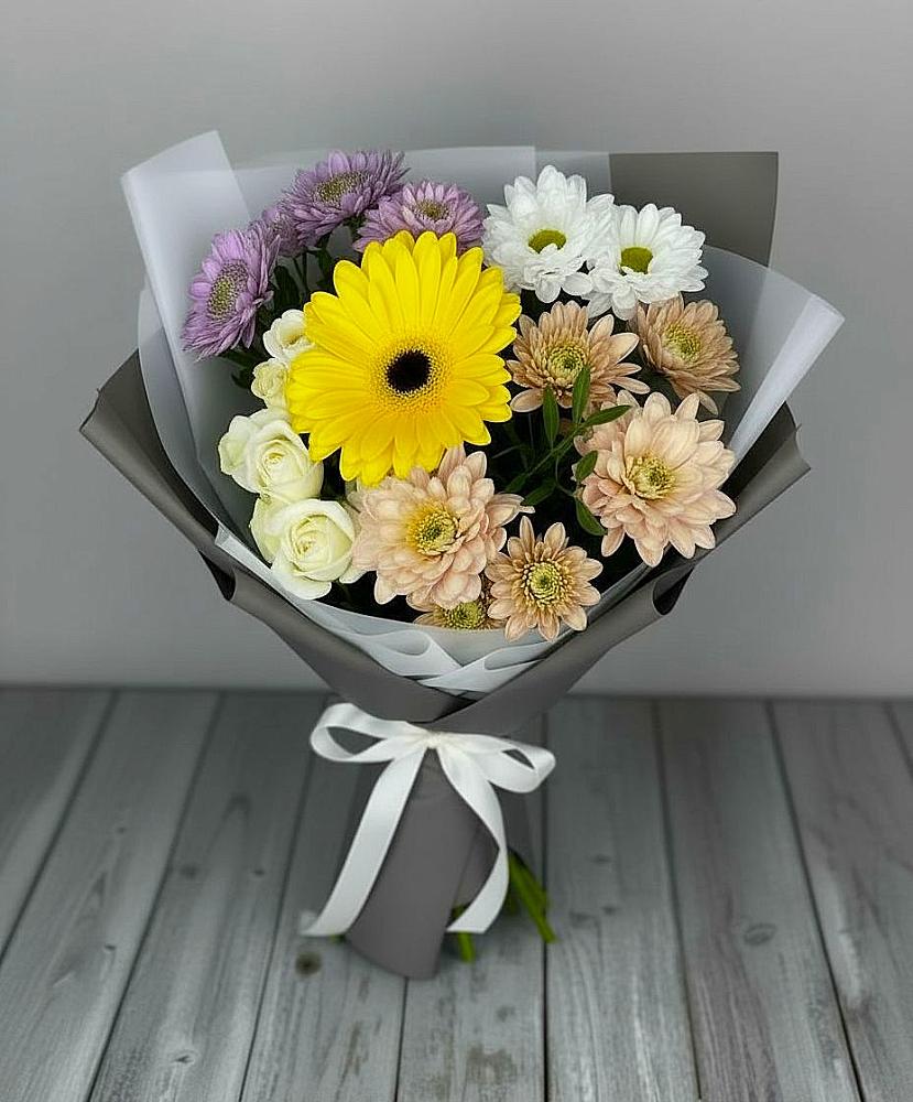 Букет цветов из: Розы, Герберы и Хризантемы в Ртищево