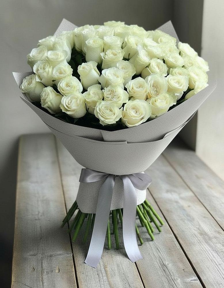 Букет 35 Белых роз в Ртищево
