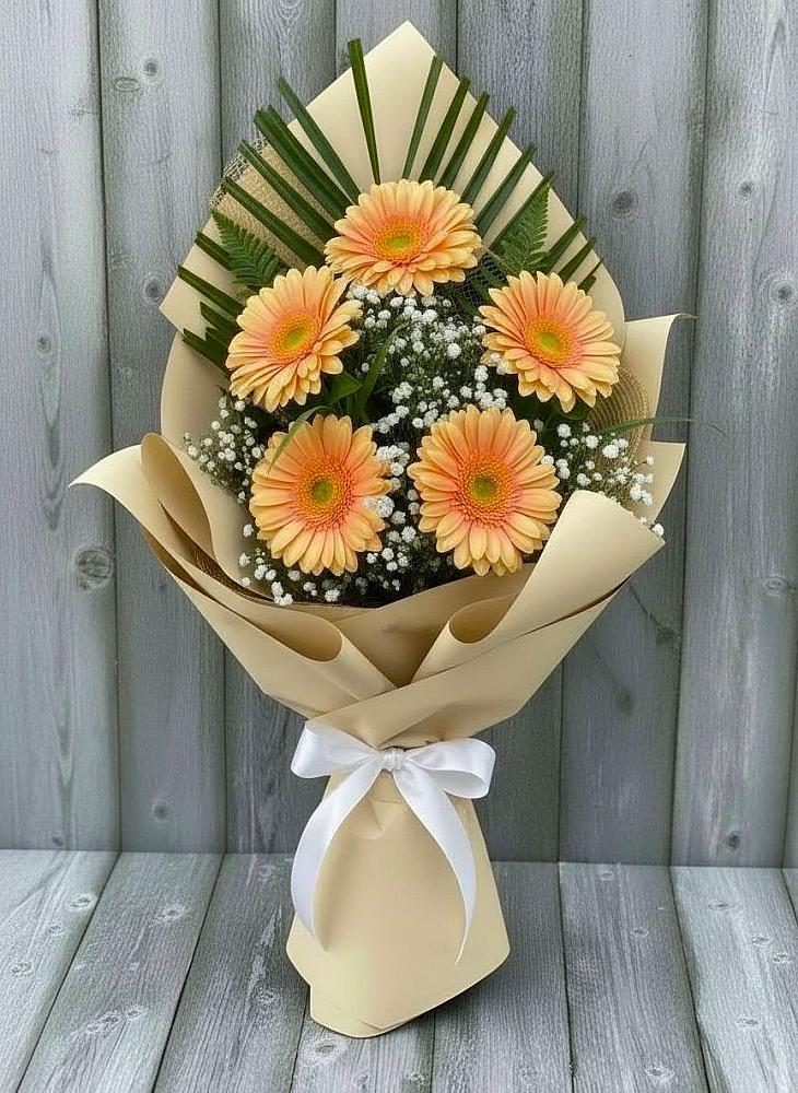 Букет цветов из: Герберы в Ртищево