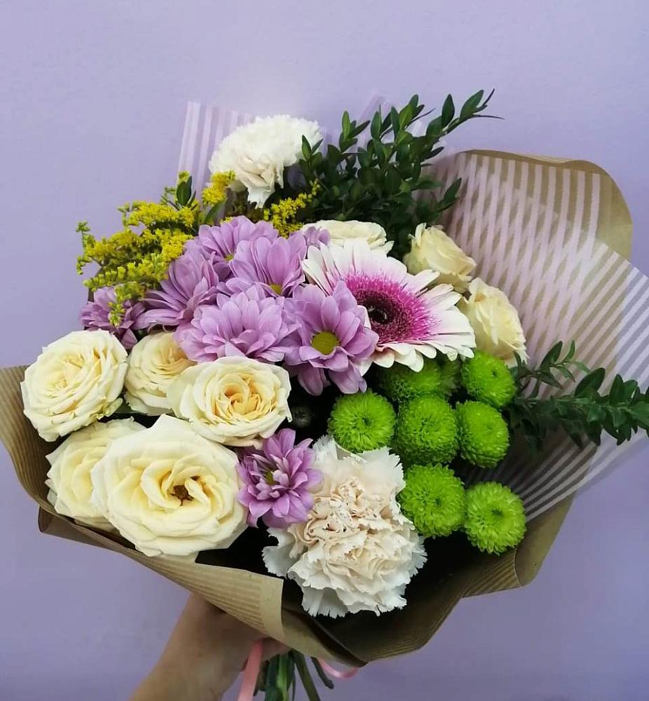 Букет цветов из: Хризантемы, Розы, Гвоздики и Герберы в Ртищево